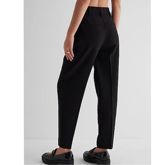 Express Stylist Super High Waisted Pleated Pant, Women’s Size 8R, Black - Picture 3 of 8